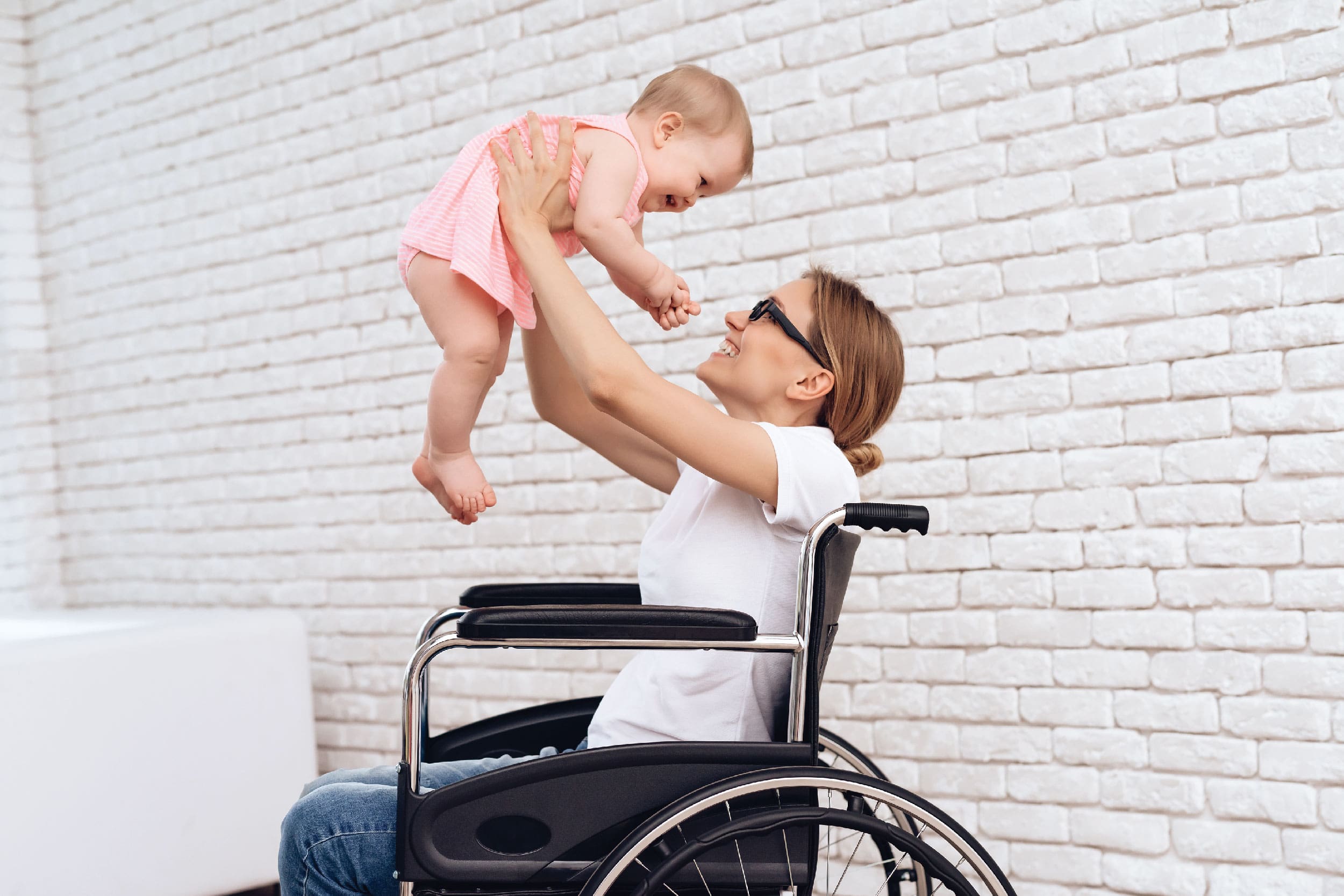 Certification Page Banner - Mom and Baby